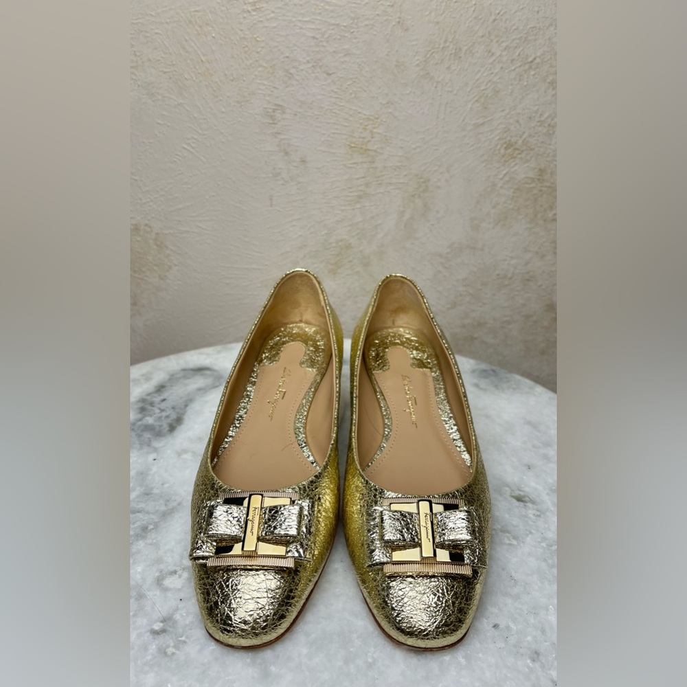 NWT Salvatore Ferragamo Prato Flats